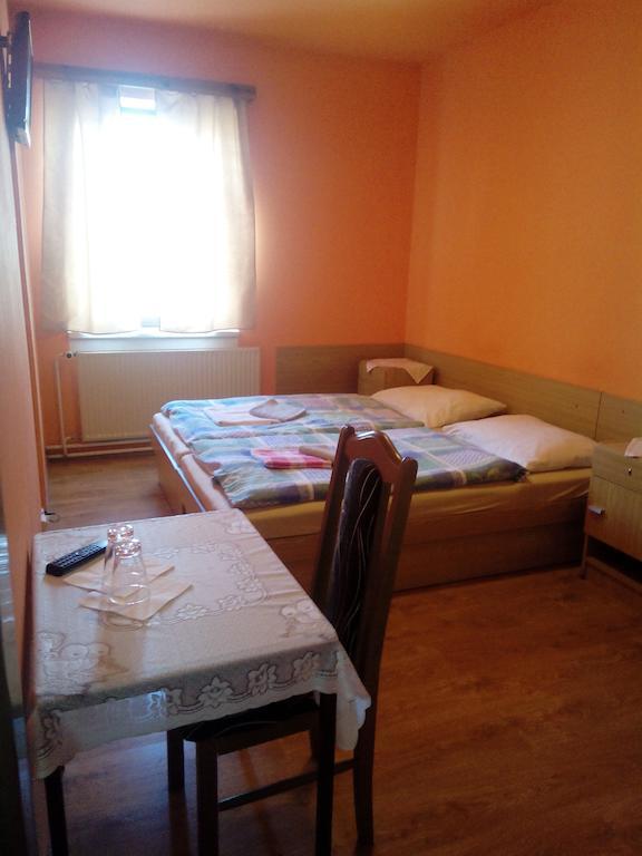Studanecky Medved Hotell Liberec Eksteriør bilde